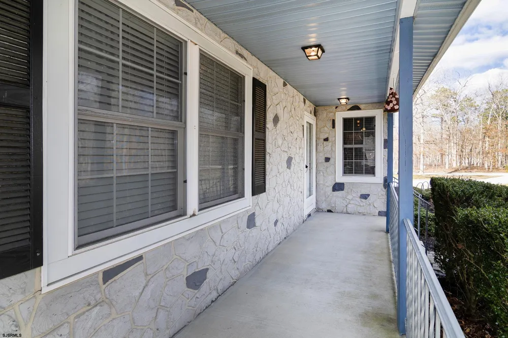 55 Taylor Ave Milmay, NJ 08340
