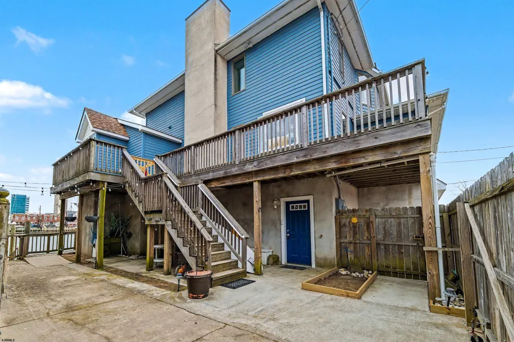 3714 South Blvd Chelsea Heights, NJ 08401