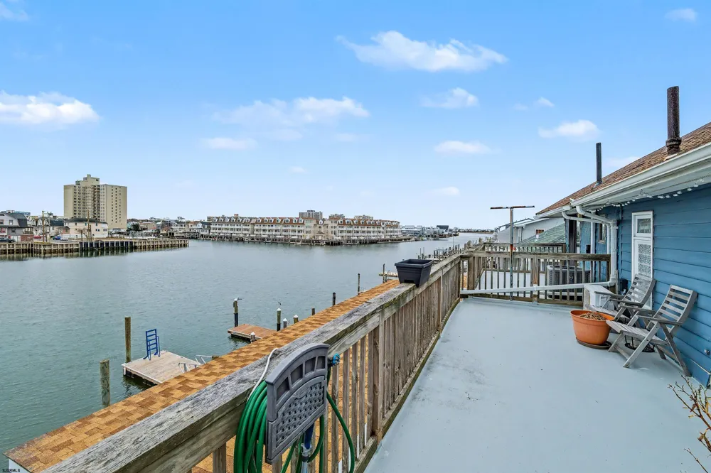 3714 South Blvd Chelsea Heights, NJ 08401