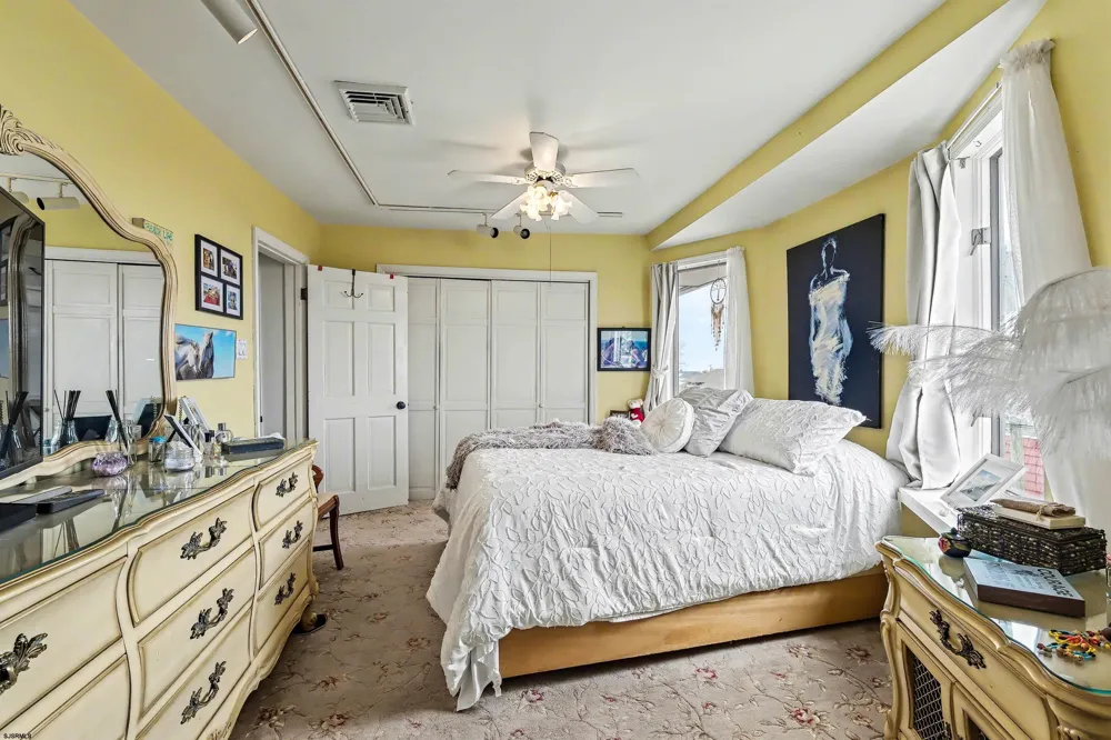 3714 South Blvd Chelsea Heights, NJ 08401