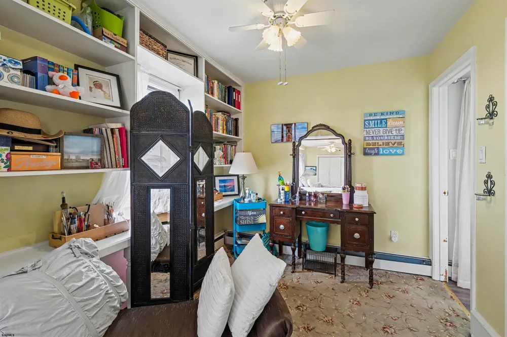 3714 South Blvd Chelsea Heights, NJ 08401