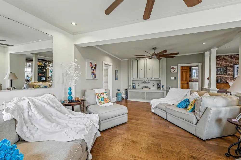 3714 South Blvd Chelsea Heights, NJ 08401