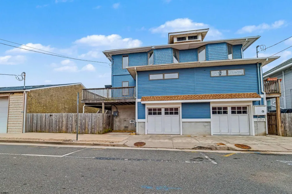 3714 South Blvd Chelsea Heights, NJ 08401