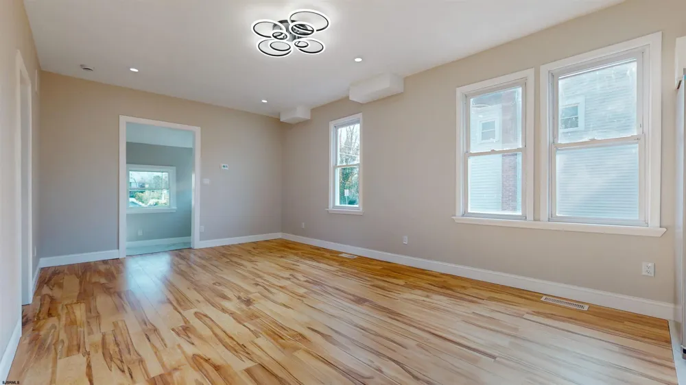 439 W Delilah Road Pleasantville, NJ 08232