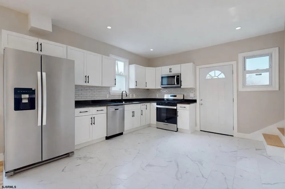 439 W Delilah Road Pleasantville, NJ 08232