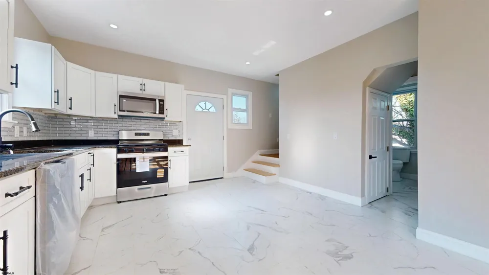 439 W Delilah Road Pleasantville, NJ 08232