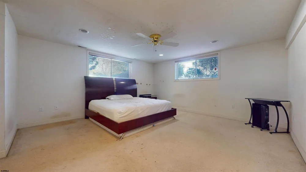 1900 Oak Ave Northfield, NJ 08225