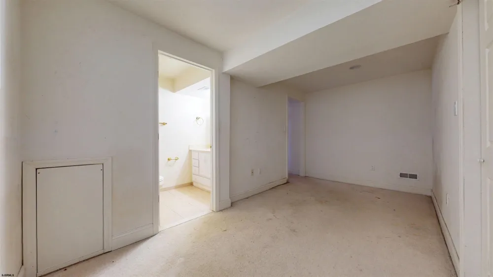 1900 Oak Ave Northfield, NJ 08225