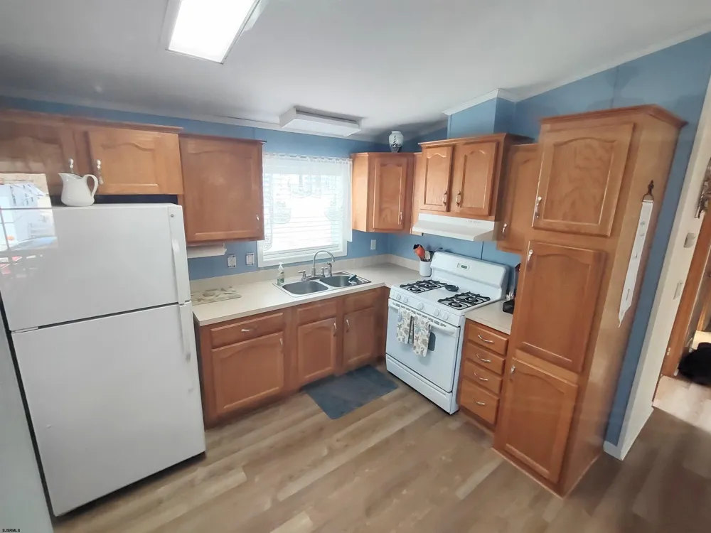 430 S Shore Road Marmora, NJ 08223
