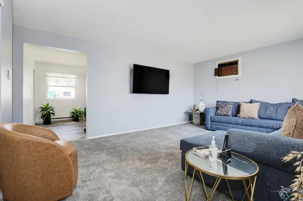 806 Seneca Ave Pleasantville, NJ 08232