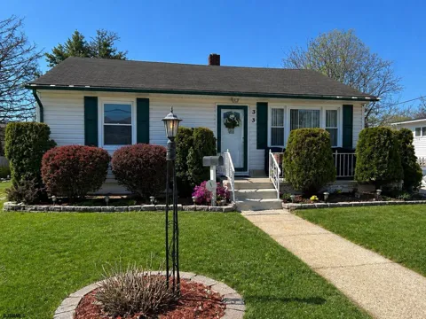 33 Chatham Ave