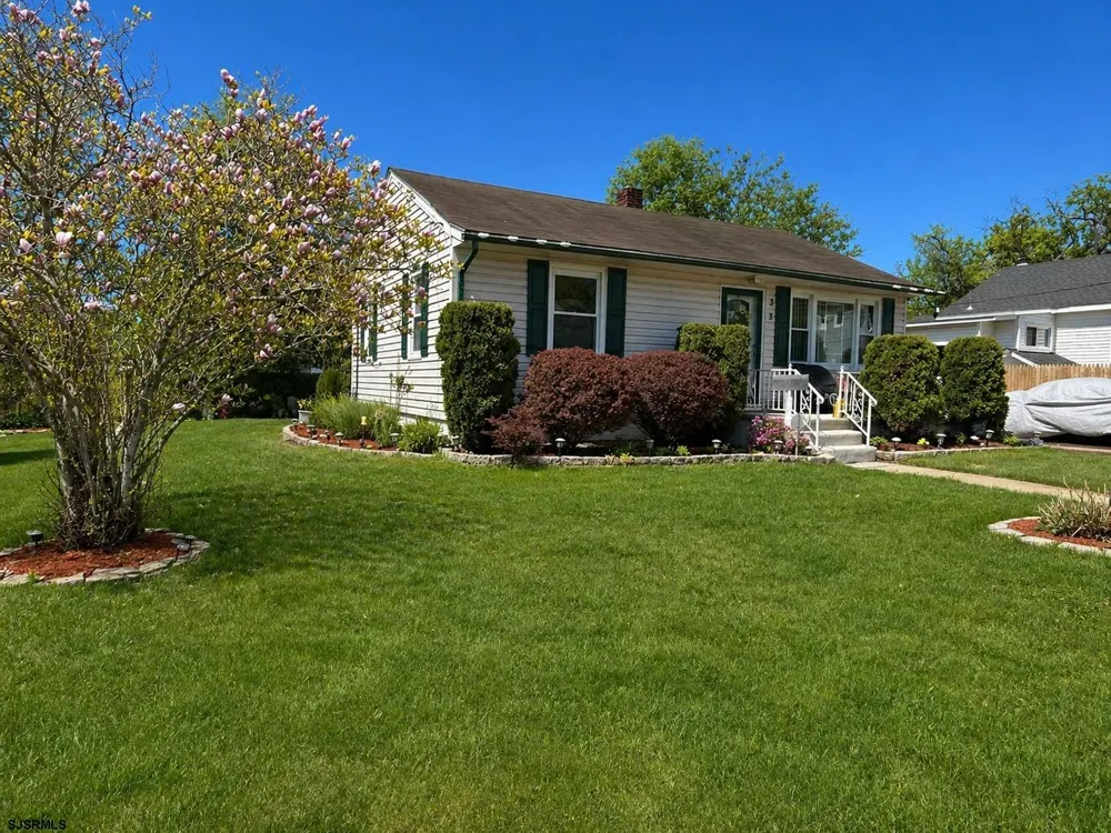 33 Chatham Ave Pleasantville, NJ 08232