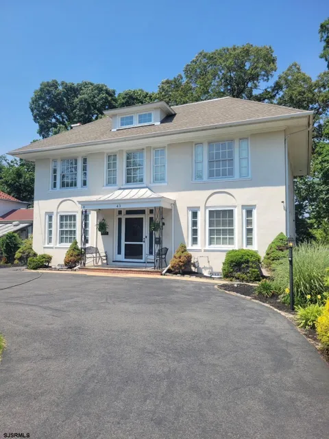43 Franklin Dr
