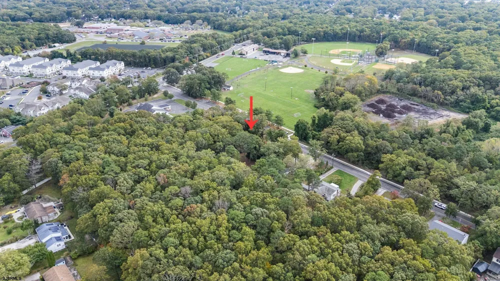 130 Crestview Ave Absecon, NJ 08201