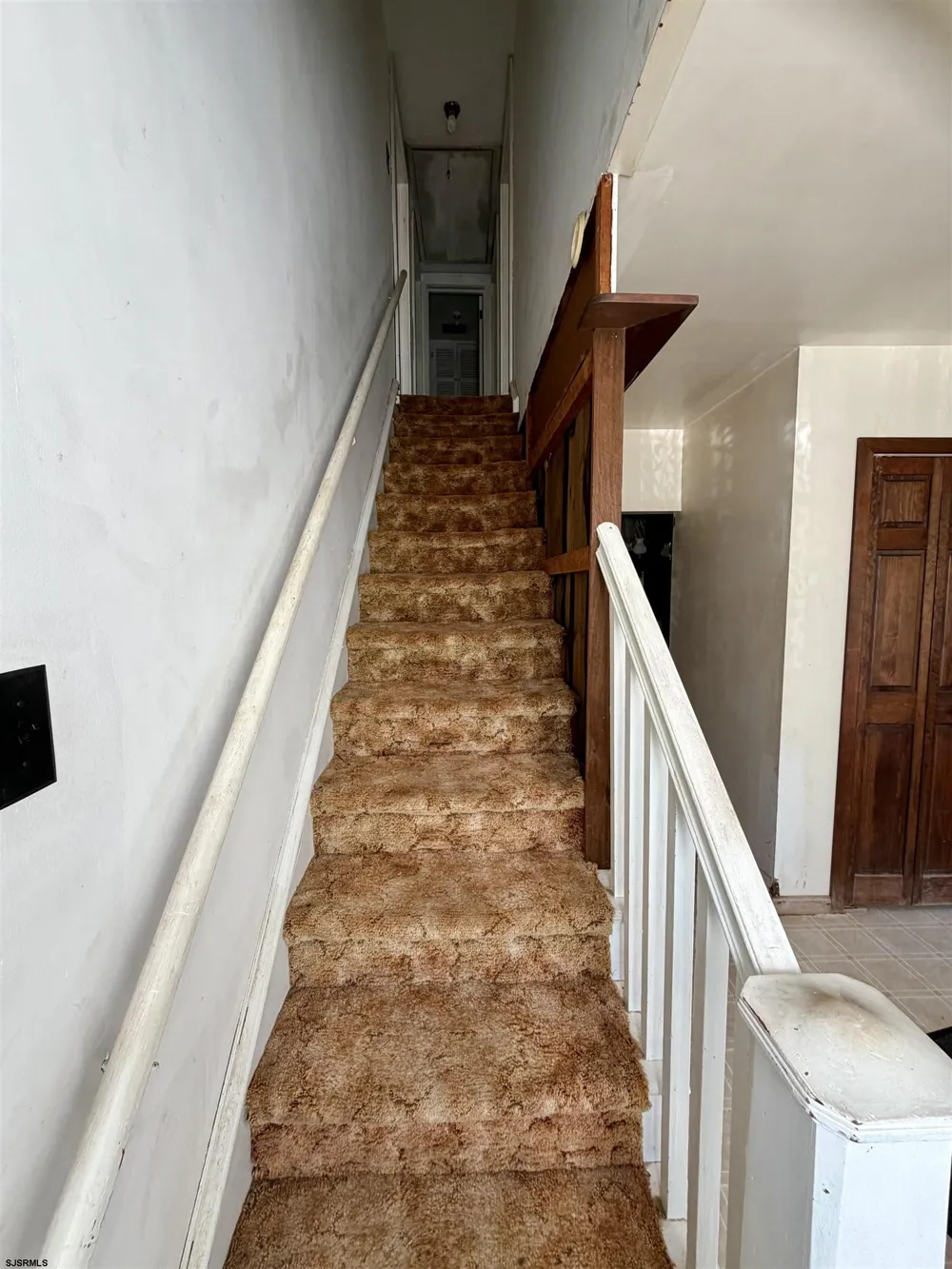 130 Crestview Ave Absecon, NJ 08201