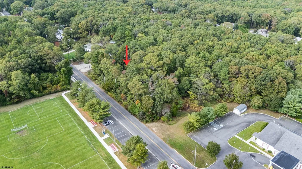 130 Crestview Ave Absecon, NJ 08201