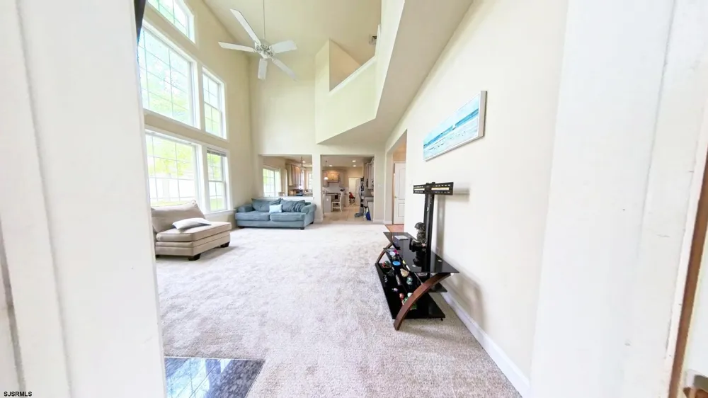 203 Cynwyd Dr Absecon, NJ 08201