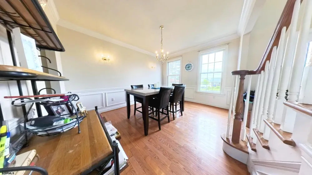 203 Cynwyd Dr Absecon, NJ 08201