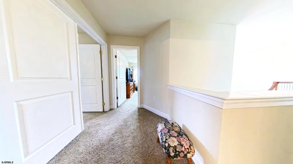 203 Cynwyd Dr Absecon, NJ 08201
