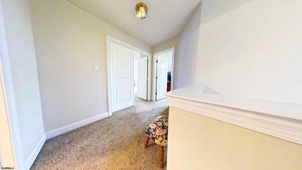 203 Cynwyd Dr Absecon, NJ 08201