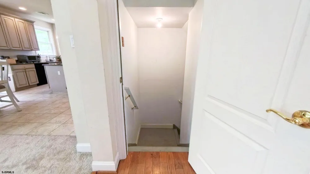 203 Cynwyd Dr Absecon, NJ 08201