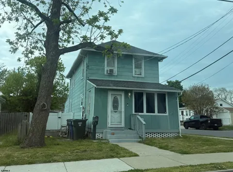128 W Adams Ave