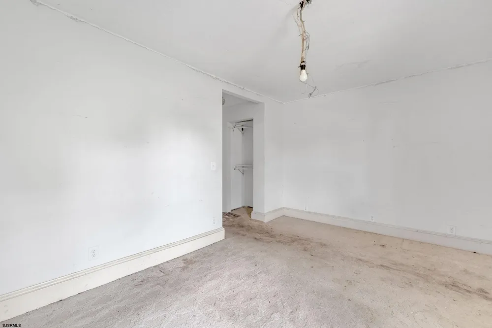 2528 Market Street Port Norris, NJ 08349