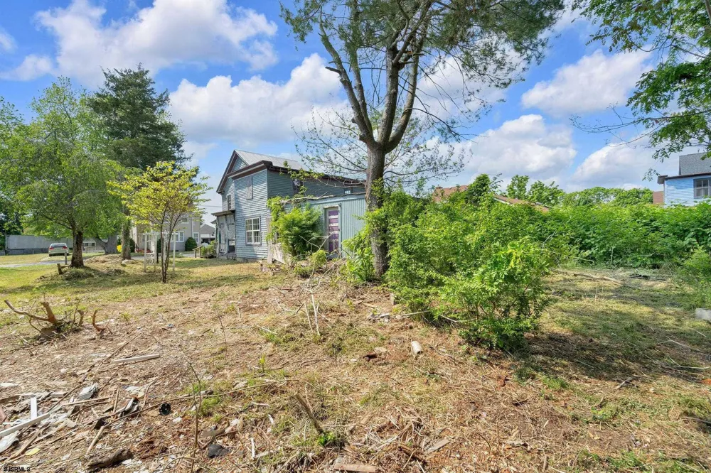 2528 Market Street Port Norris, NJ 08349