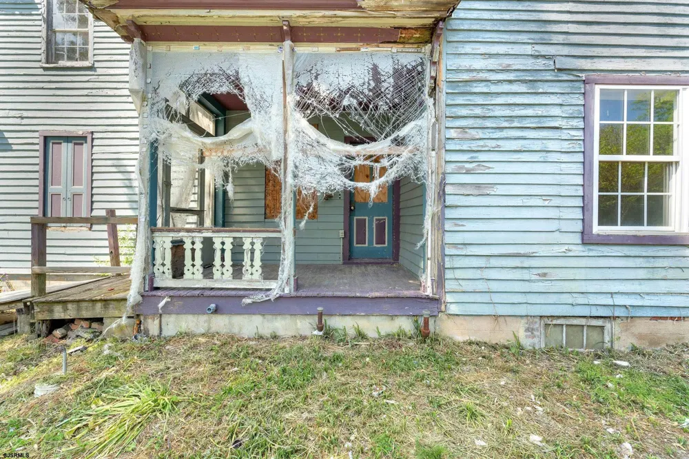 2528 Market Street Port Norris, NJ 08349