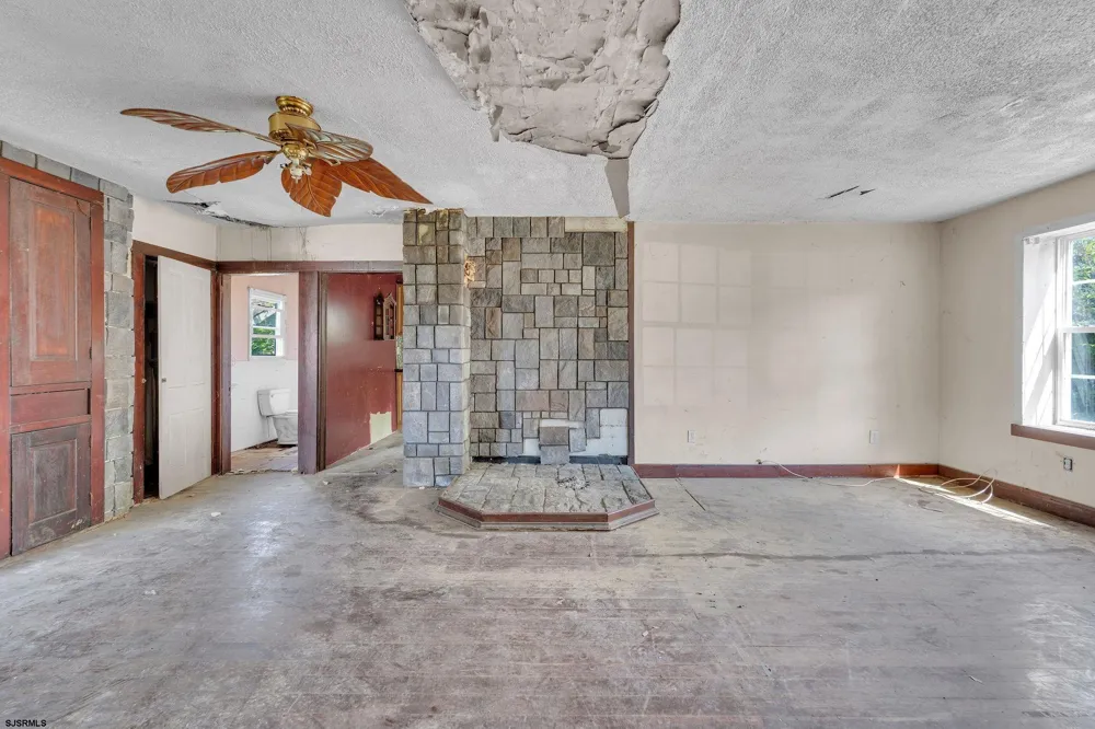 2528 Market Street Port Norris, NJ 08349