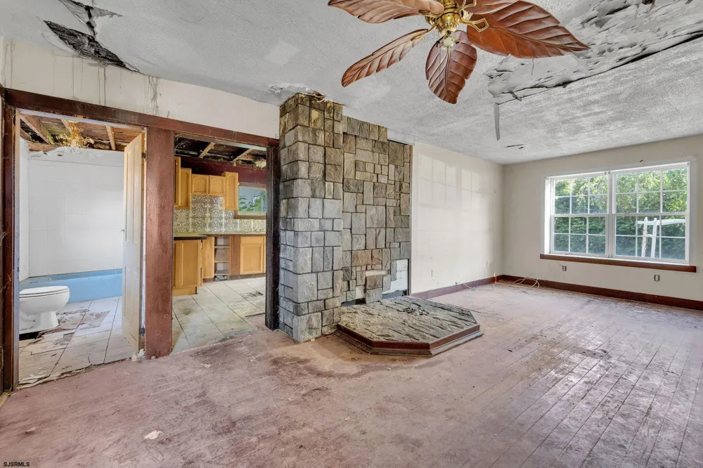 2528 Market Street Port Norris, NJ 08349