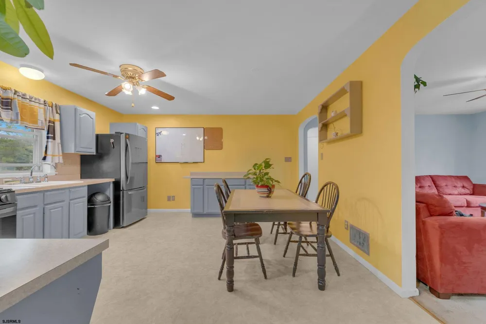 110 south 10th street Del Haven, NJ 08251