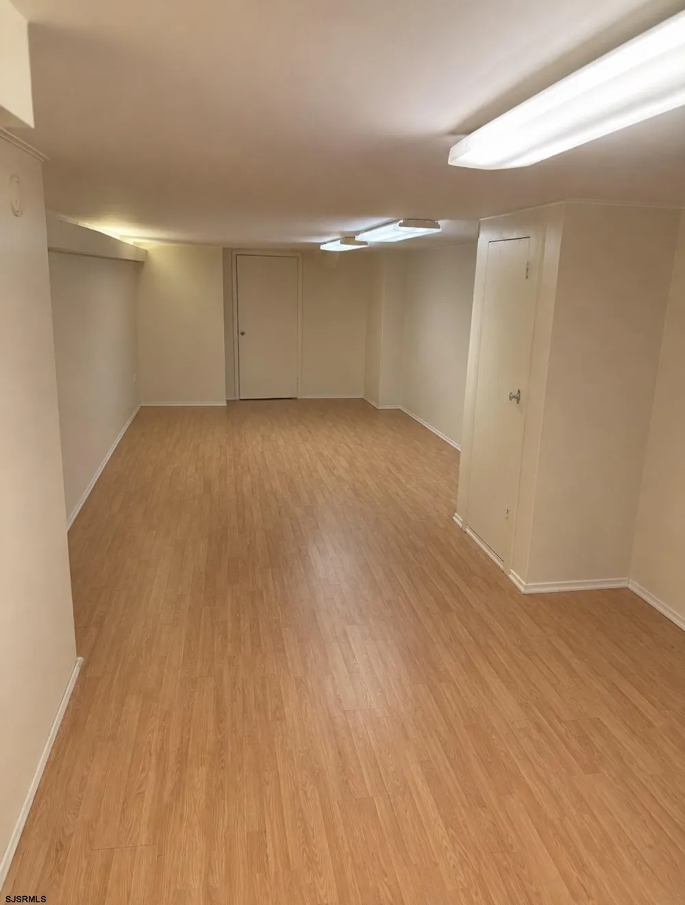 548 Shore Road Somers Point, NJ 08244