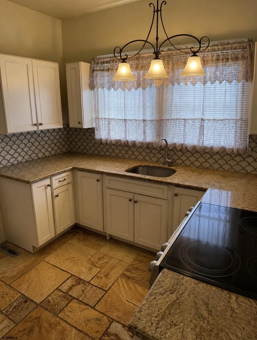 548 Shore Road Somers Point, NJ 08244