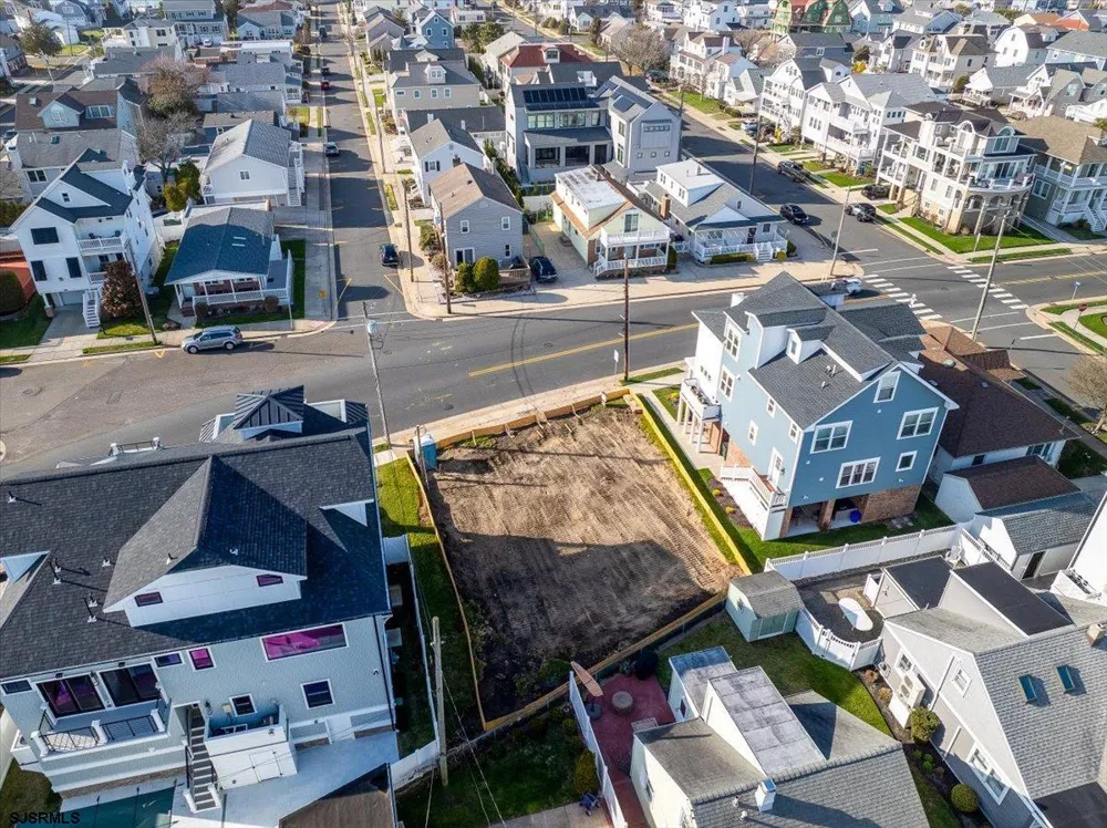 3014 Ventnor Ave Longport, NJ 08403