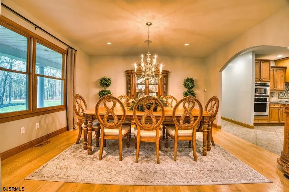2431 6th Ave Hammonton, NJ 08037