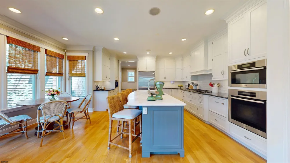 7 Delmar Ave Linwood, NJ 08221