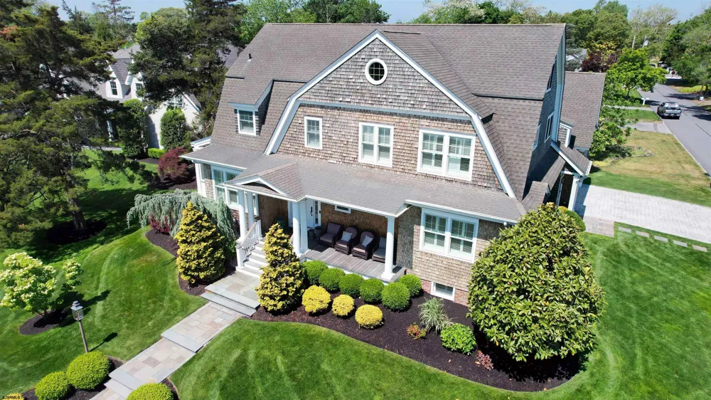 7 Delmar Ave Linwood, NJ 08221