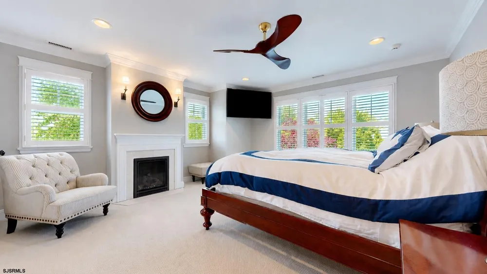 7 Delmar Ave Linwood, NJ 08221