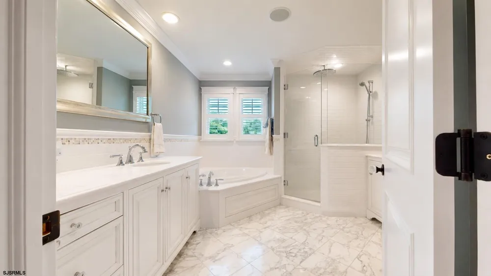 7 Delmar Ave Linwood, NJ 08221