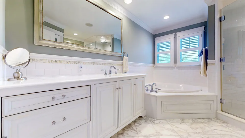 7 Delmar Ave Linwood, NJ 08221