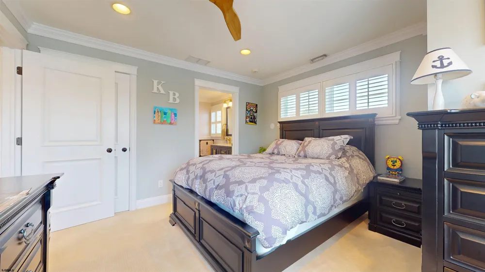 7 Delmar Ave Linwood, NJ 08221