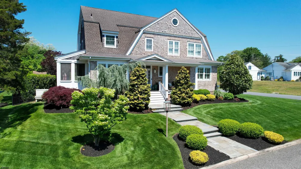 7 Delmar Ave Linwood, NJ 08221