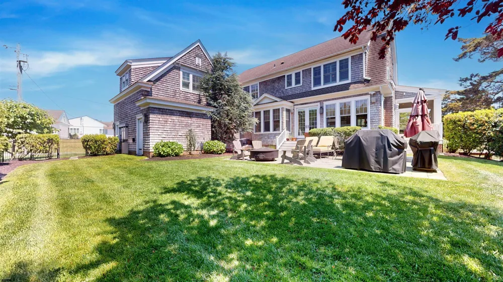 7 Delmar Ave Linwood, NJ 08221