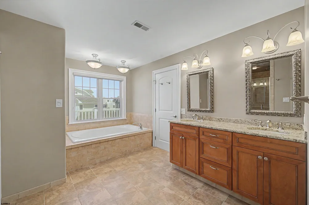 2507 Oberon Ave Longport, NJ 08403