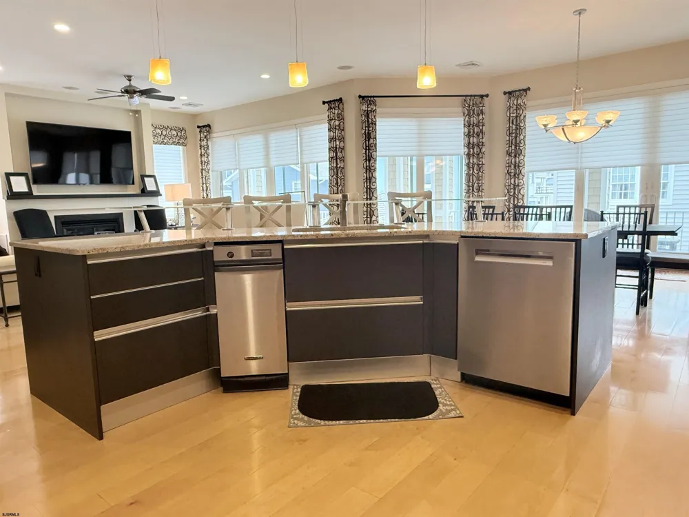 3104 Pacific Ave Longport, NJ 08403