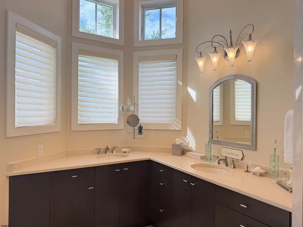 3104 Pacific Ave Longport, NJ 08403