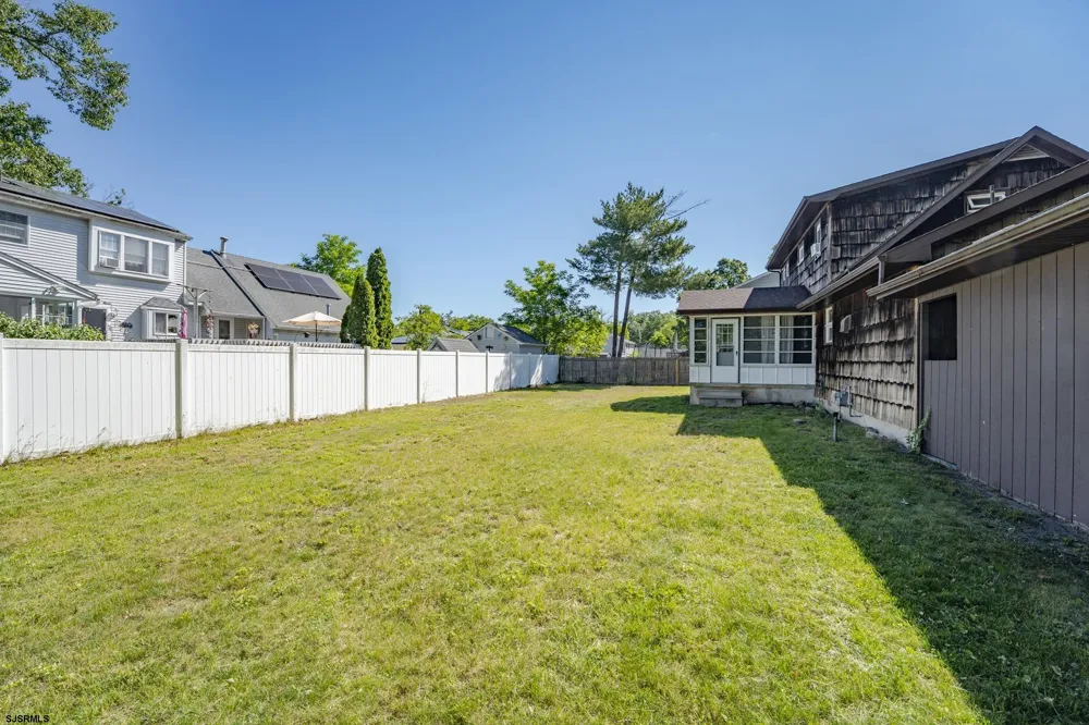 6515 Rundle Ave Mays Landing, NJ 08330