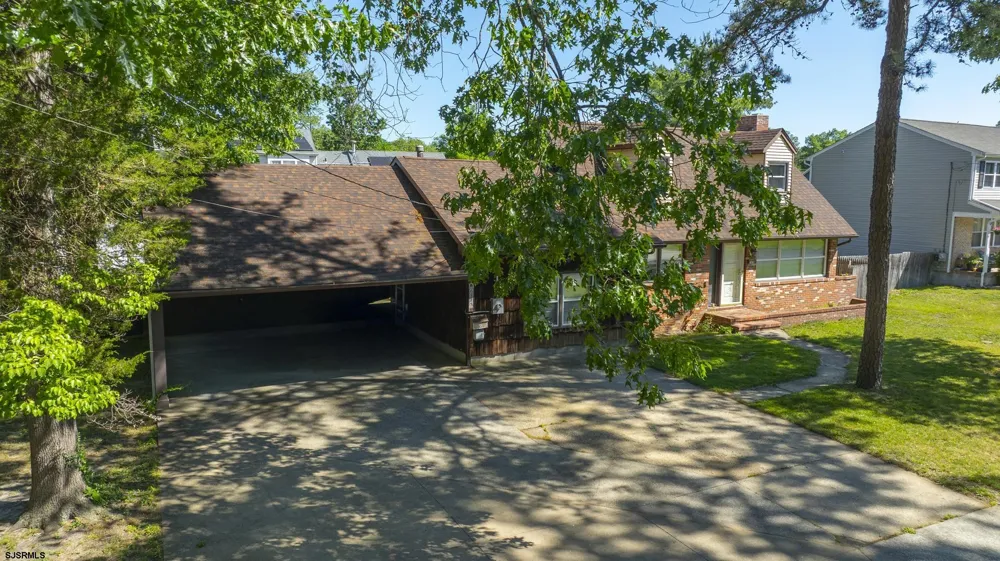 6515 Rundle Ave Mays Landing, NJ 08330