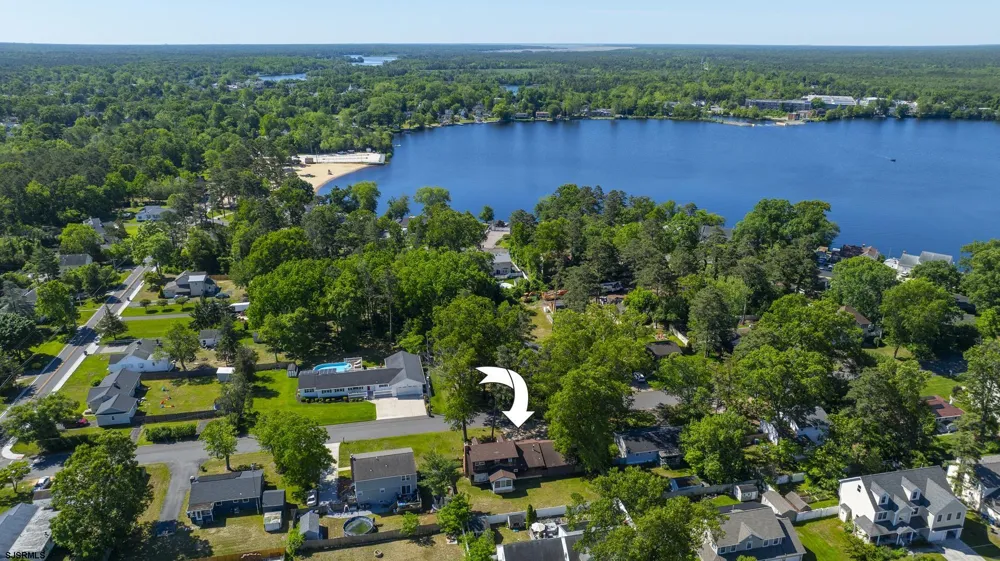 6515 Rundle Ave Mays Landing, NJ 08330